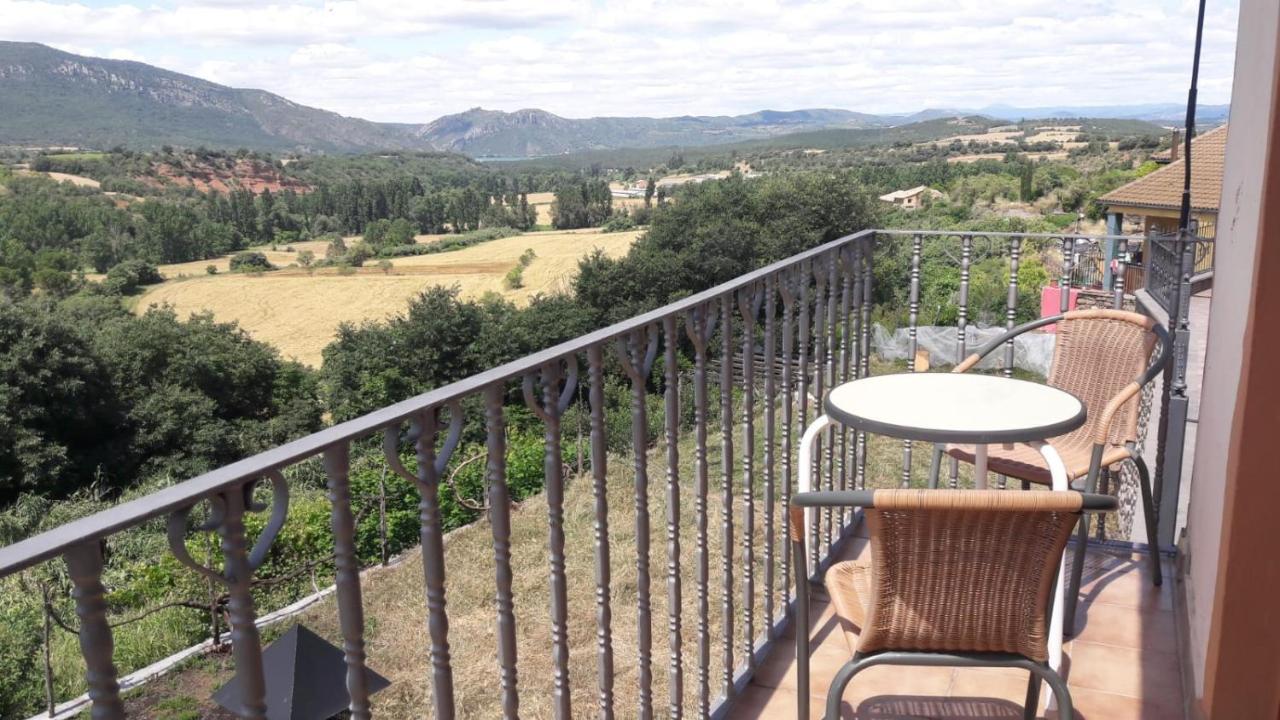 Casa Féliz duplex y apartamento Rural Torres del Obispo Exterior foto