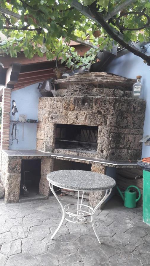 Casa Féliz duplex y apartamento Rural Torres del Obispo Exterior foto